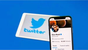 Elon Musk Hints About Fees on Twitter